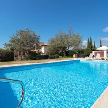 Imagine You And Your Family Renting This Charming Villa, Paphos 1155 * Kouklia
